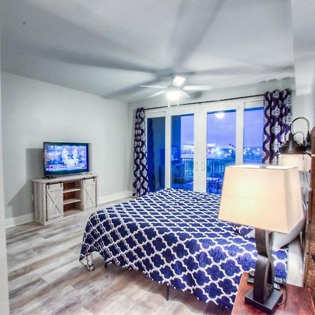Brand New!Laketown Wharf 334! Beautiful 3 Bd, Great Amenities, And Great Location Panama City Beach Kültér fotó