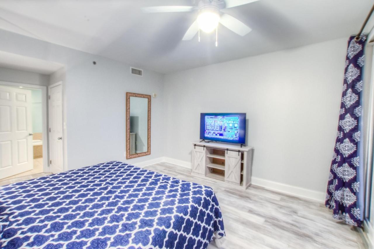 Brand New!Laketown Wharf 334! Beautiful 3 Bd, Great Amenities, And Great Location Panama City Beach Kültér fotó